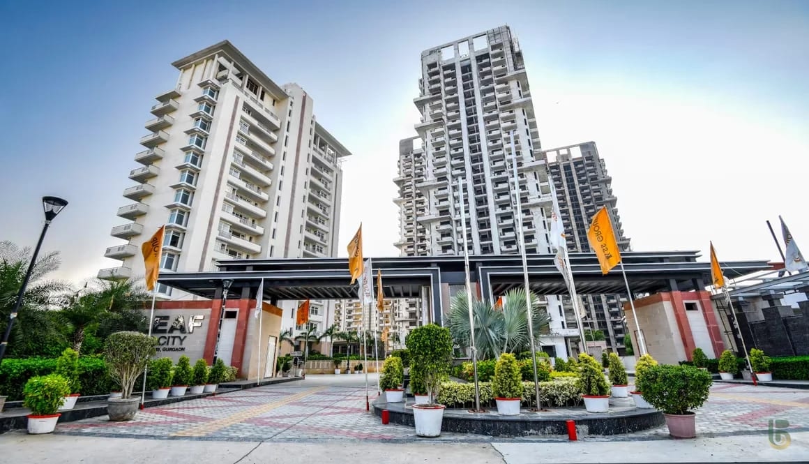 Ss The Leaf Sector 85 Gurugram Building