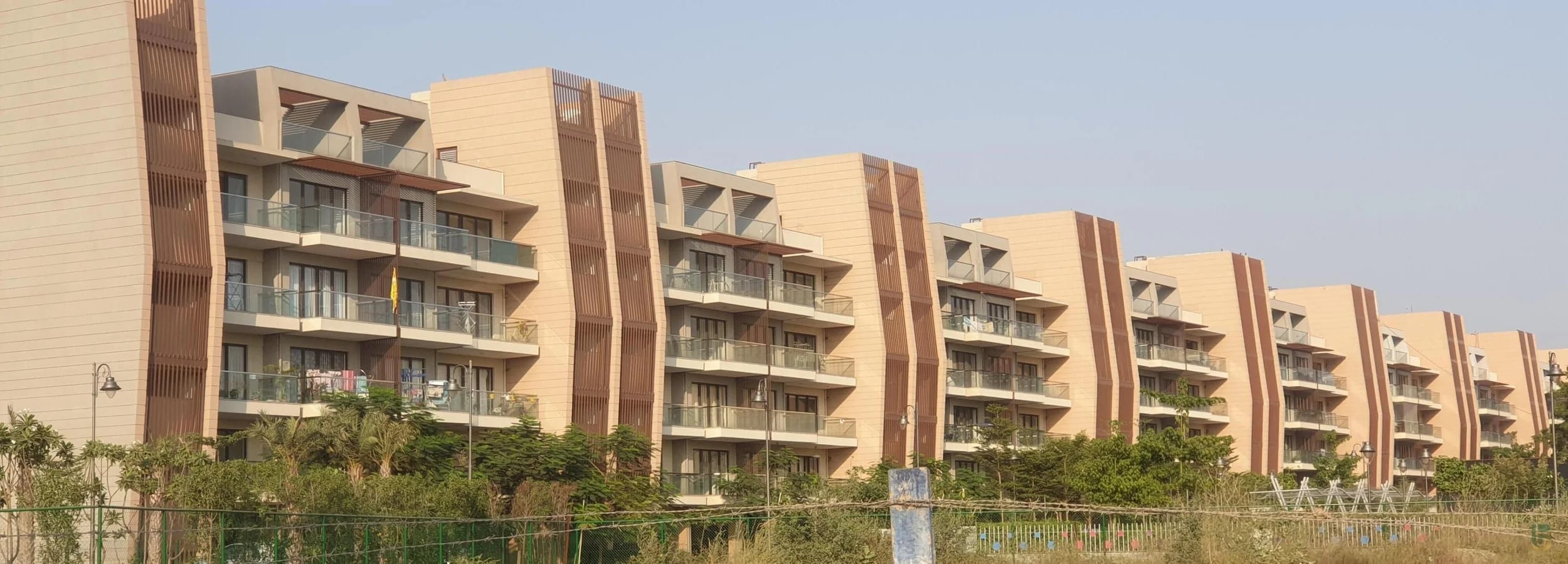 Adani Brahma Samsara Vilasa Sector 63 Gurgaon by Adani Realty in Gurgaon > Golf Course Extension Road > Sector 63 - Luxury independent floor Project